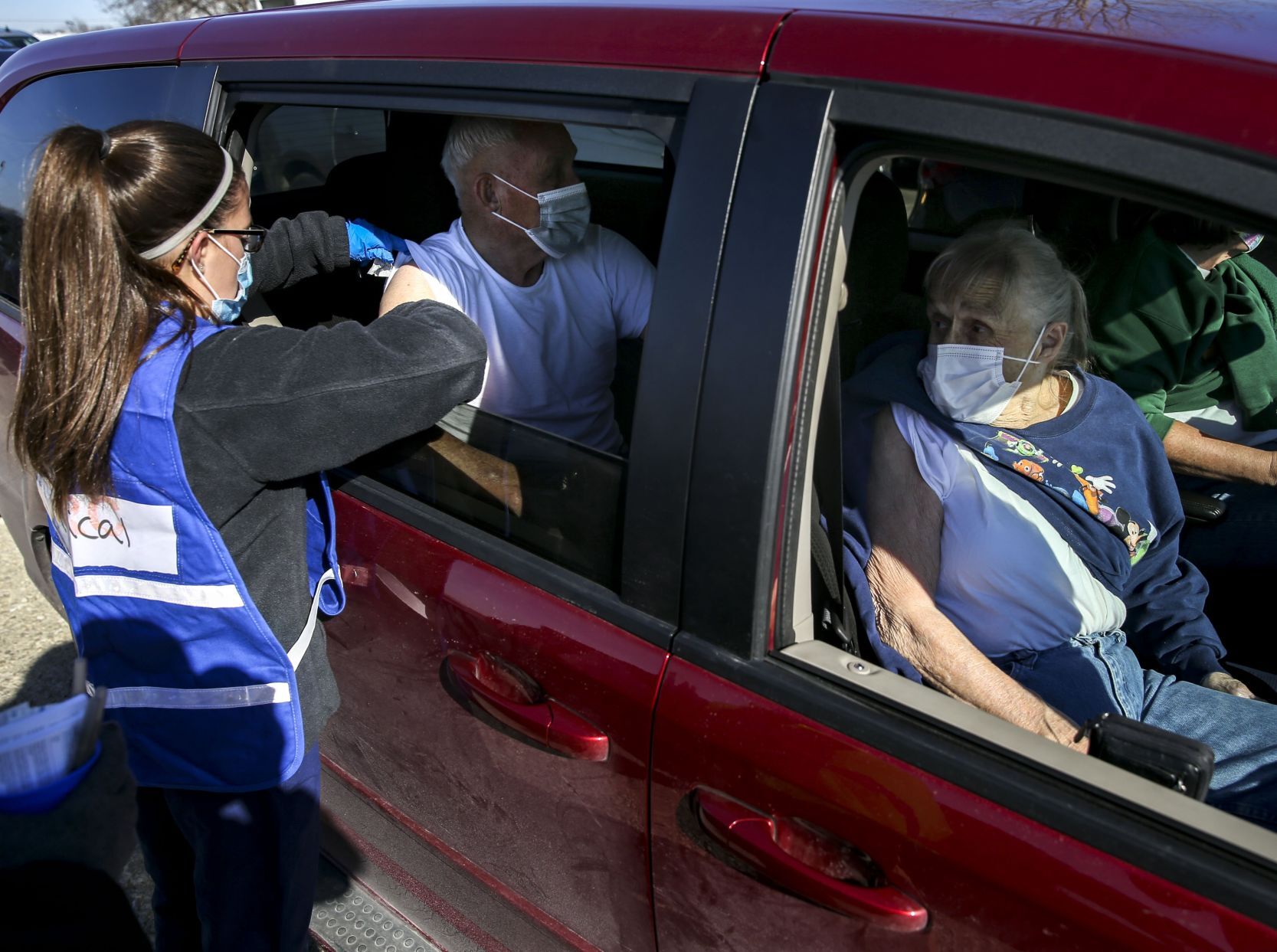 Lincoln County holds mass vaccination clinic